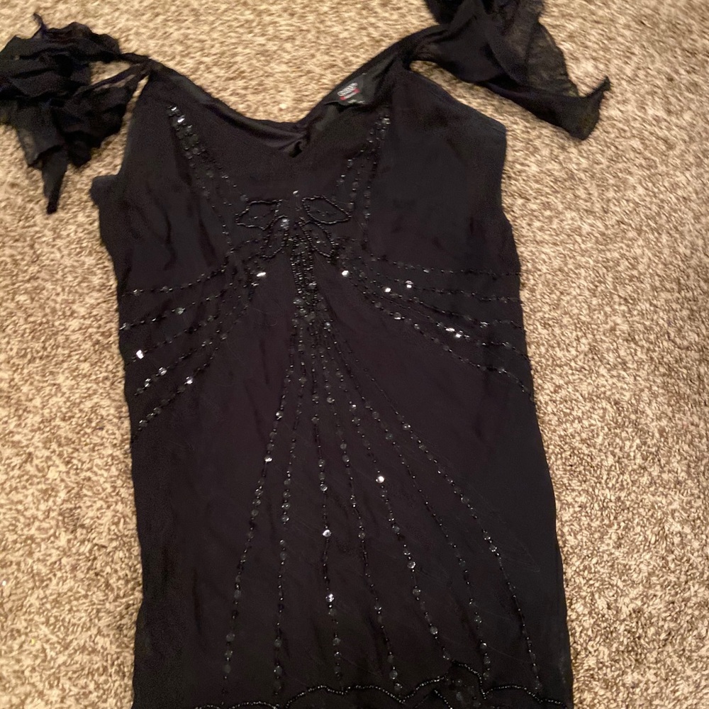 Sequence gas shirt